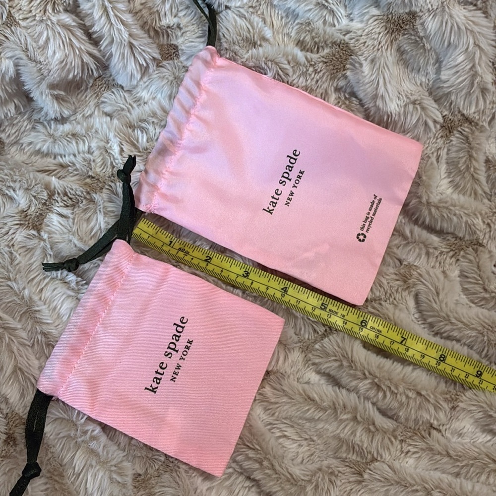 Kate Spade Blush Pink Satin small jewelry pouches / drawstring dust bags lk new - Picture 9 of 14